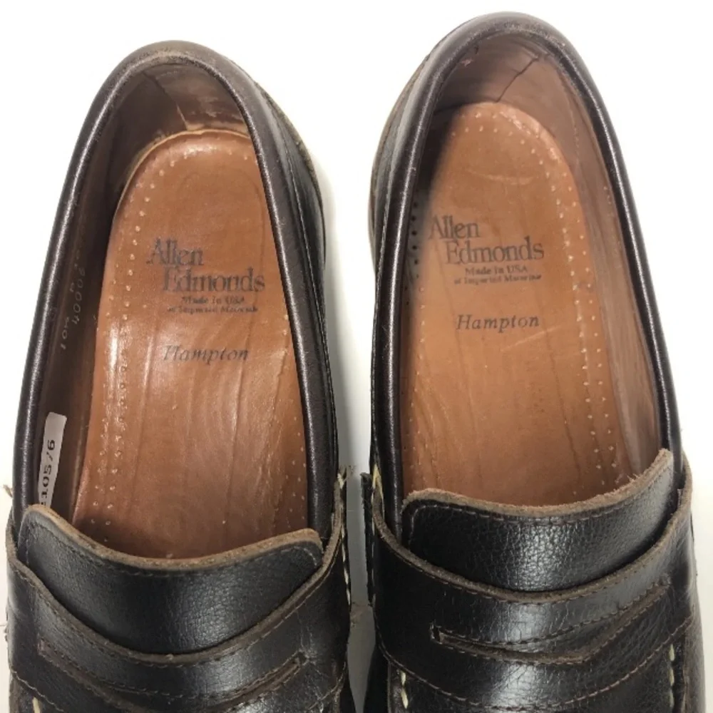 Allen Edmonds 10.5 B Hampton penny Loafer Lug slip on Shoe Narrow brown